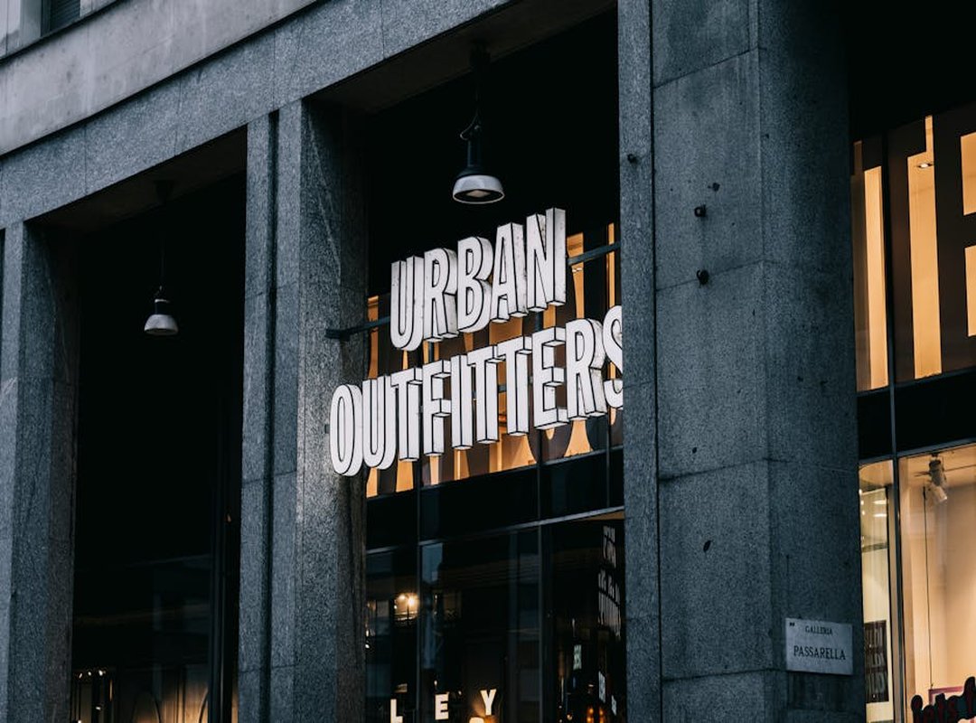 From Siblings to CEOs: Standout Swimwear Brands Founded by Sisters